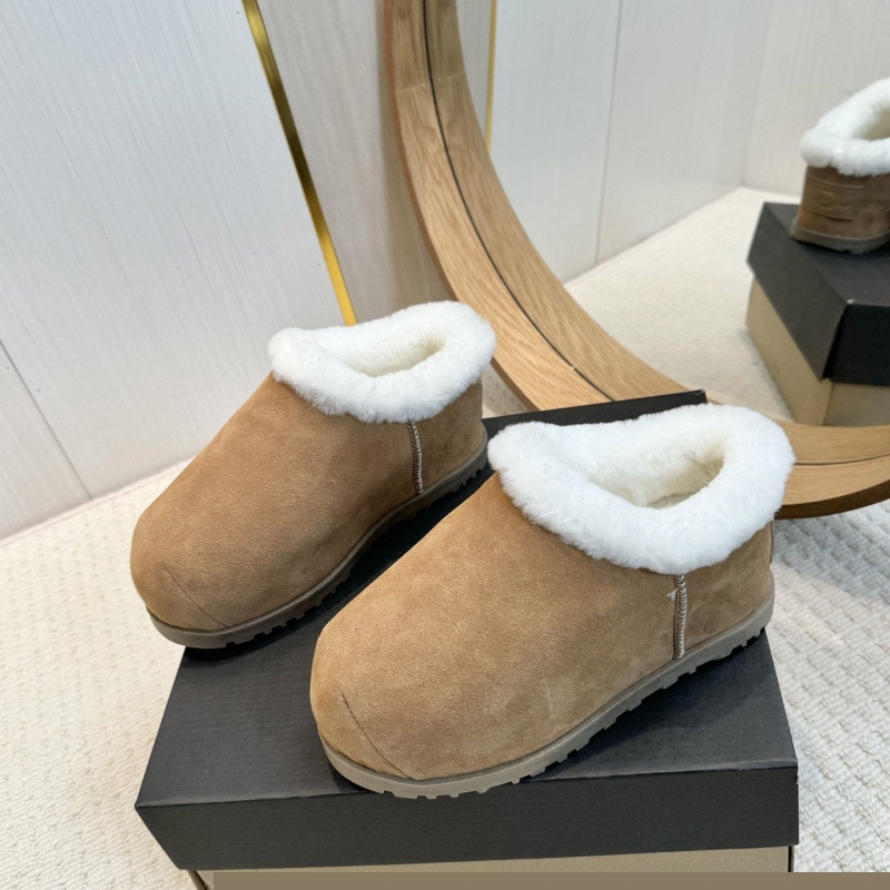 UGG Slippers